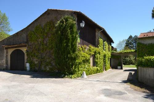 Hostal Chambres D'h�tes Domaine Du Hameau Baylesse