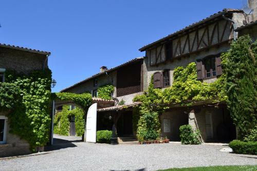 Hostal Chambres D'h�tes Domaine Du Hameau Baylesse