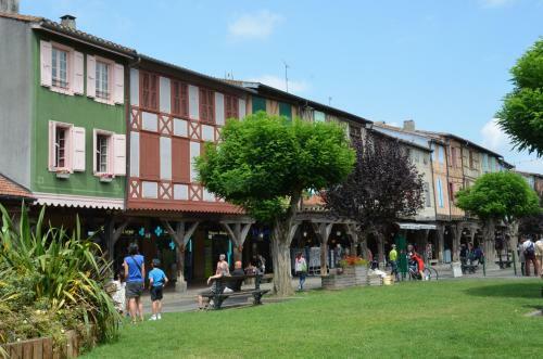 Hostal Chambres D'h�tes Domaine Du Hameau Baylesse