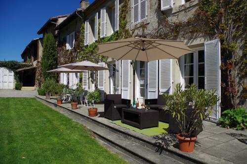 Hostal Chambres D'h�tes Domaine Du Hameau Baylesse