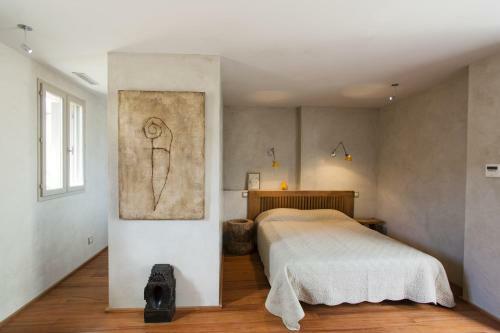 Bed & Breakfast Can Artists La Loge