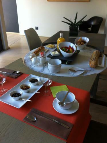 Bed & Breakfast Can Artists La Loge