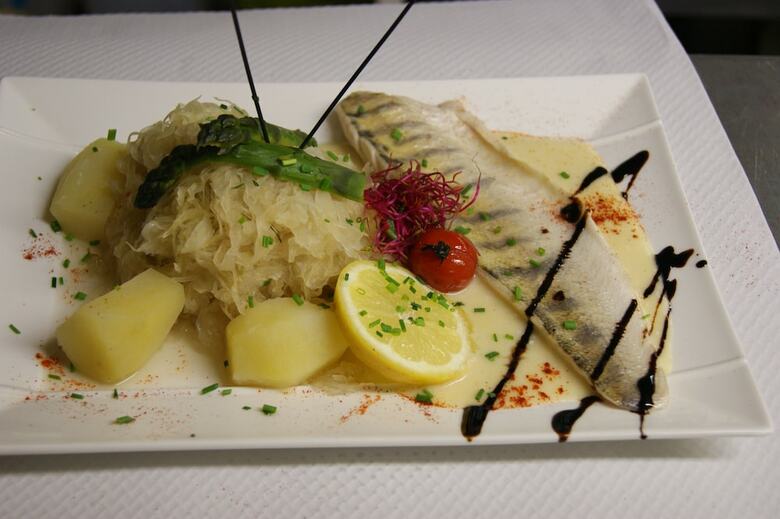 Hotel H�tel Restaurant Aux Deux Roses