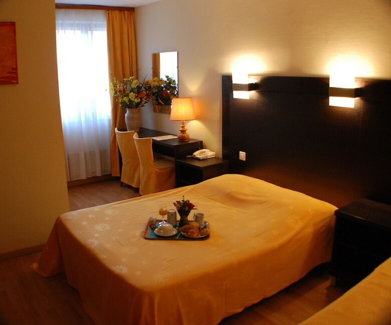 Hotel H�tel Restaurant Aux Deux Roses