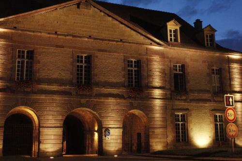 Hotel H�tel Restaurant Aux Deux Roses