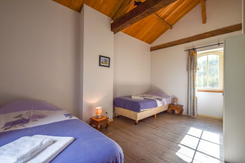 Hotel Domaine D'essendi�ras