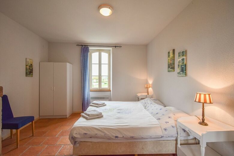 Hotel Domaine D'essendi�ras