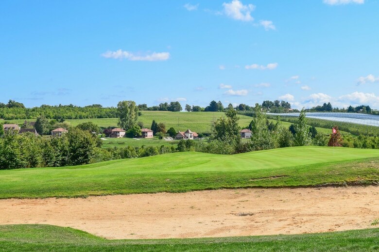 Hotel Domaine D'essendi�ras