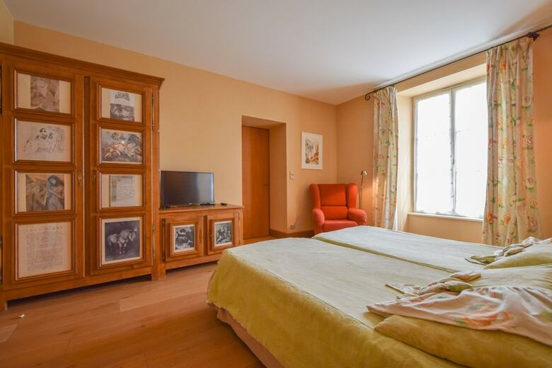 Hotel Domaine D'essendi�ras