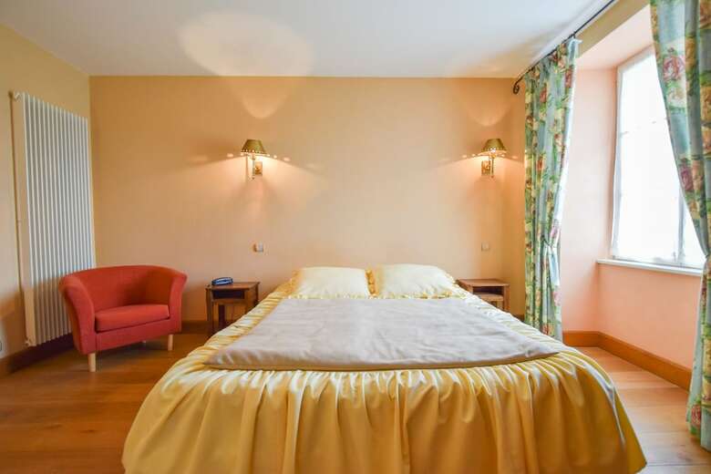 Hotel Domaine D'essendi�ras