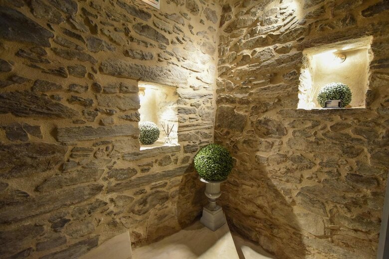 Hotel Domaine D'essendi�ras