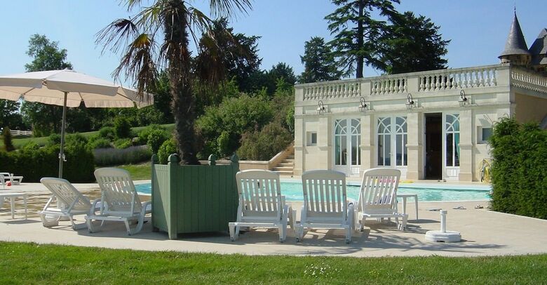 Hotel Domaine D'essendi�ras