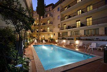 Hotel Soleado