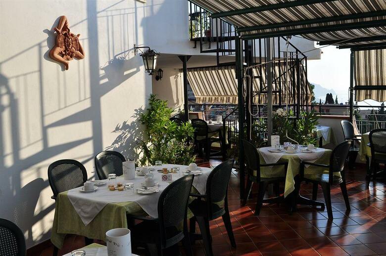 Hotel Condor