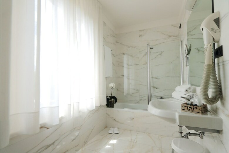 Rechigi Park Hotel
