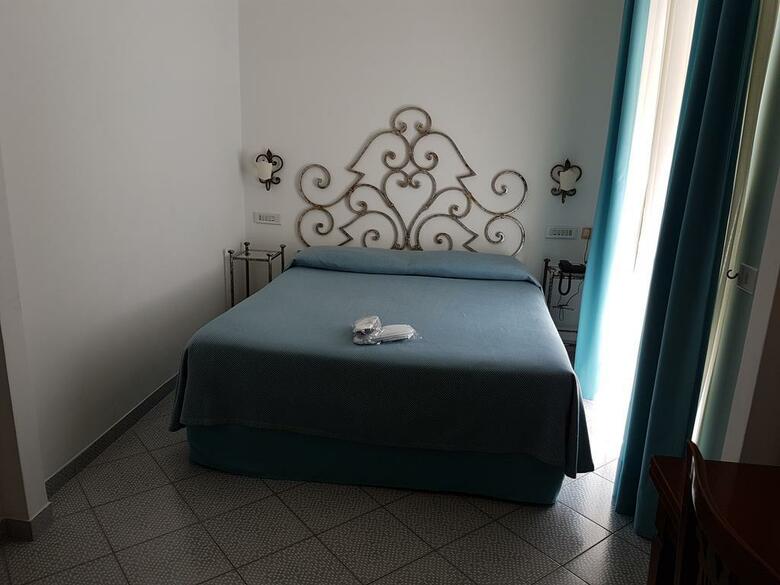 Hotel Bristol