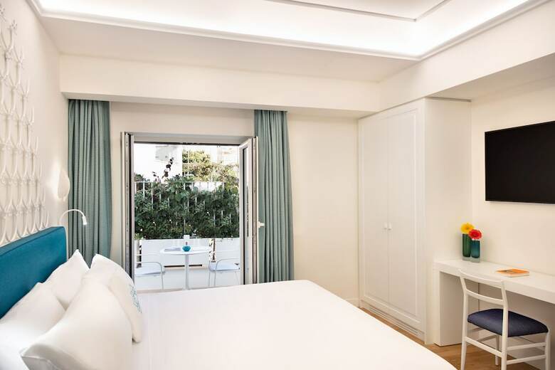 Hotel A Pazziella