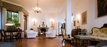 Hotel La Villarosa