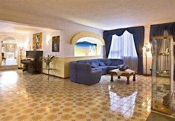 Hotel Antares