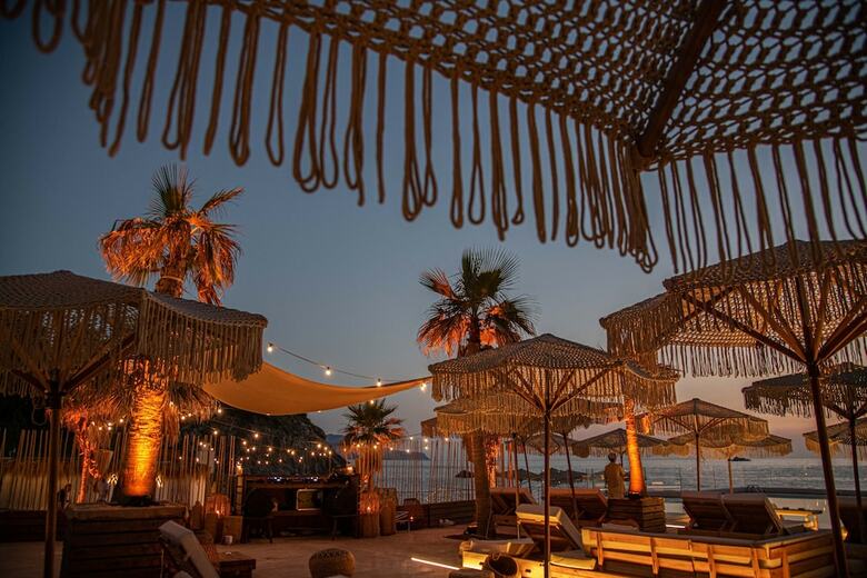 Hotel Maya Beach Resort