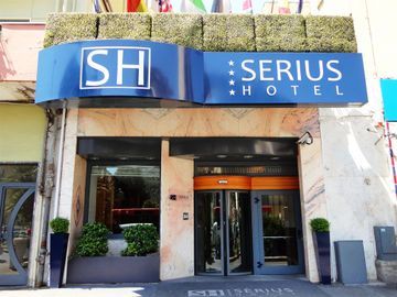 Hotel Serius