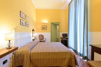 Hotel Mergellina