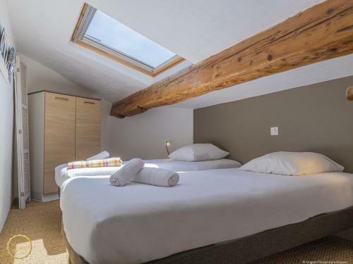 Les Garrigues De La Vall�e Des Baux