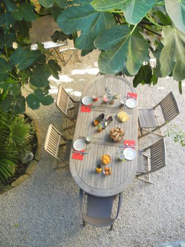 Guesthouse De Cambis B&amp;b