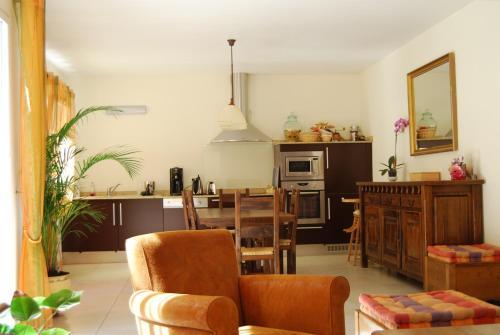 Hostal Les Terrasses De Castelmerle