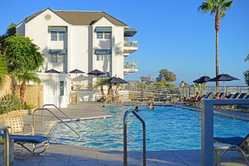 Hotel Riviera Shores Resort