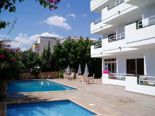 Hotel Jardin Del Oro