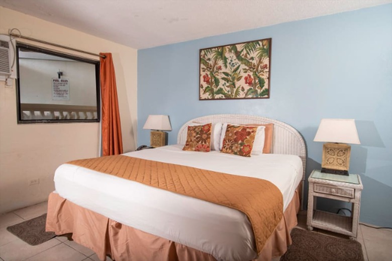 Bunker Hill Hotel