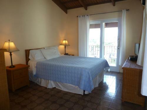 Bed & Breakfast Galleon House Hotel