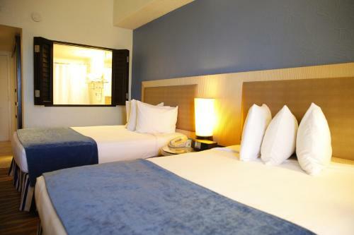 Windward Passage Hotel
