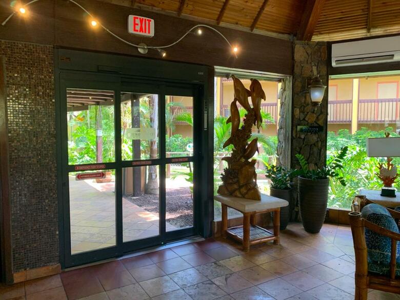 Hotel Best Western Plus Emerald Beach Resort