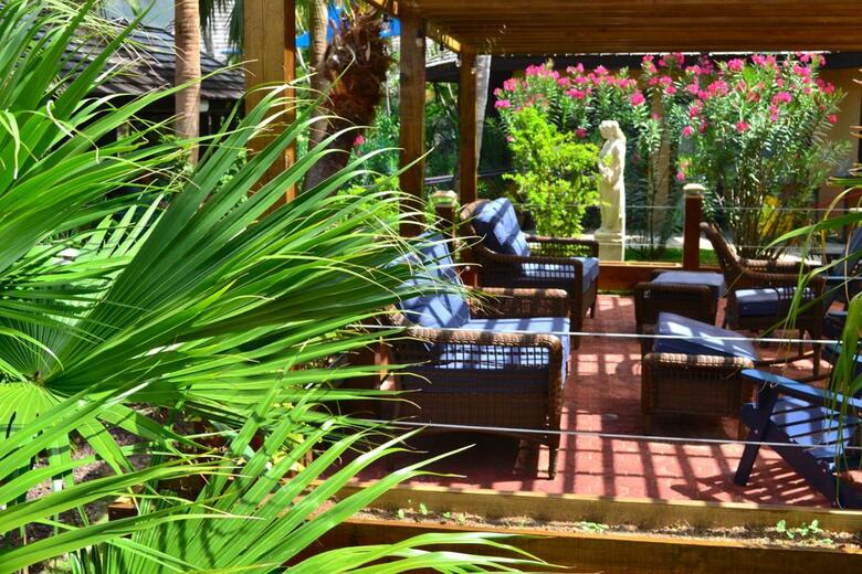 Hotel Best Western Plus Emerald Beach Resort