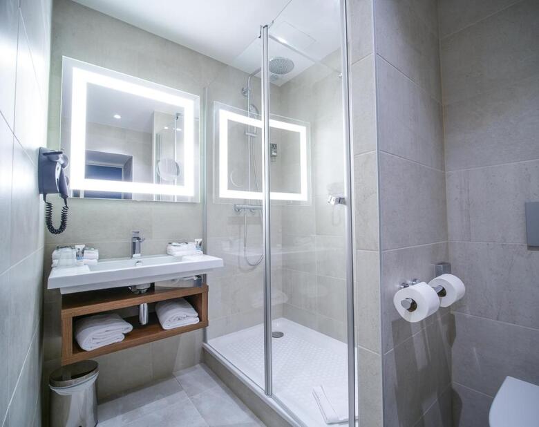Hotel Mercure Rennes Centre Place Bretagne
