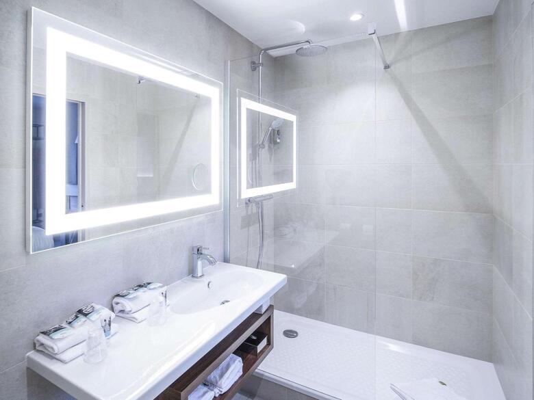 Hotel Mercure Rennes Centre Place Bretagne