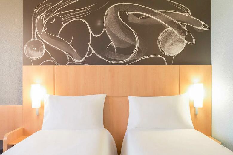 Hotel Ibis Rennes Centre Gare Sud