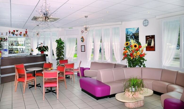 Hotel H�tel Saint Contard