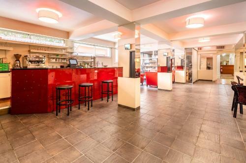 Hotel H�tel Estival Arriel