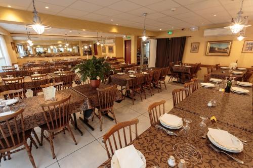 Hotel H�tel Saint S�bastien