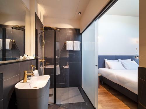 H�b� Hotel