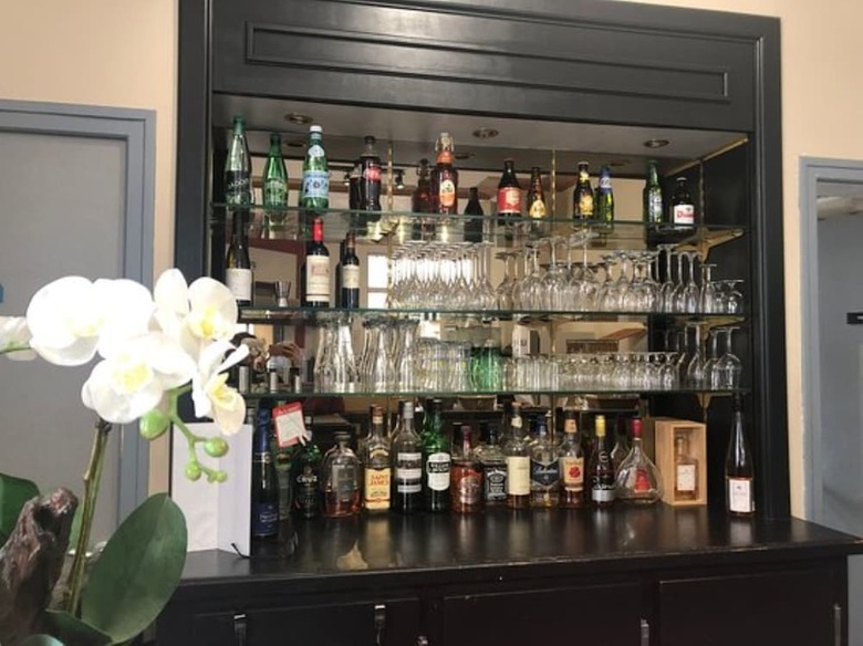 Hotel H�tel Aux Sacres