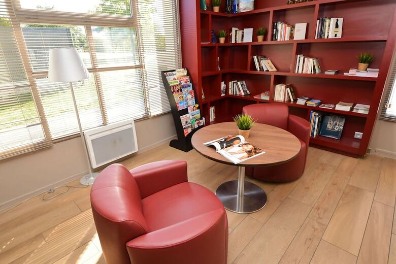 Hotel Campanile Reims Ouest - Tinqueux