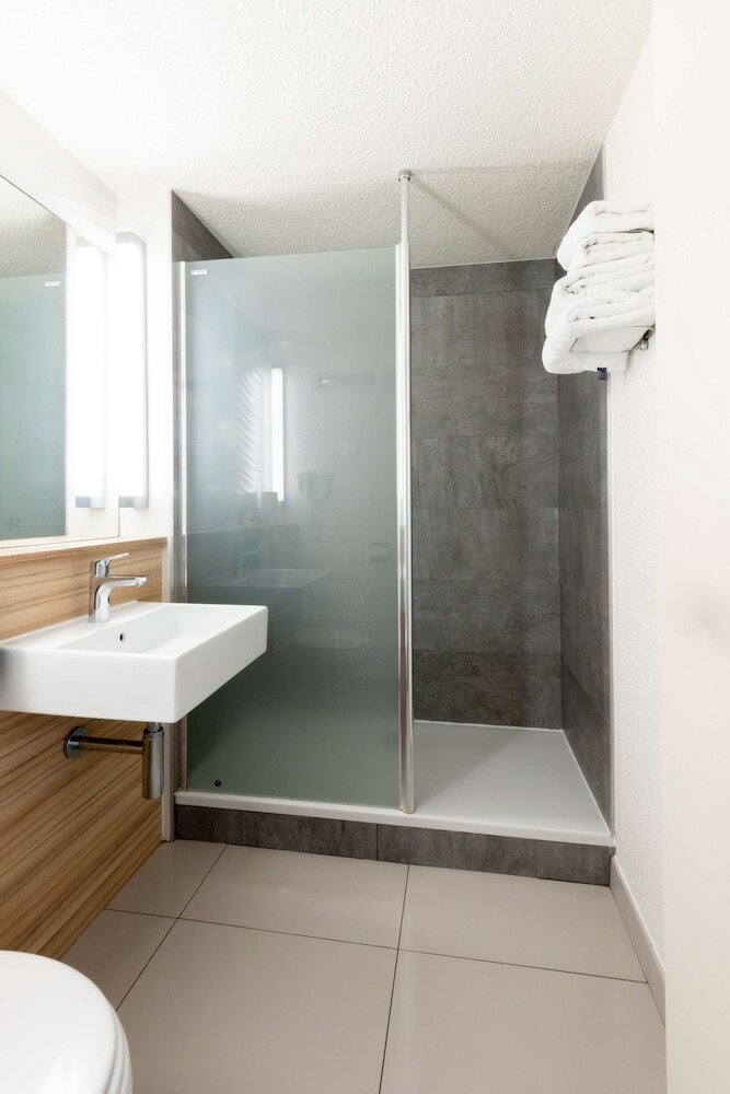 Hotel Campanile Reims Ouest - Tinqueux