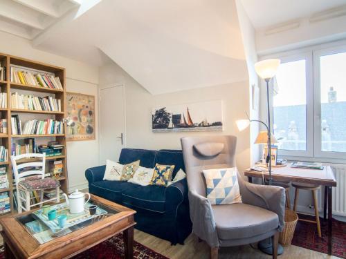 Apartment Porte St Louis