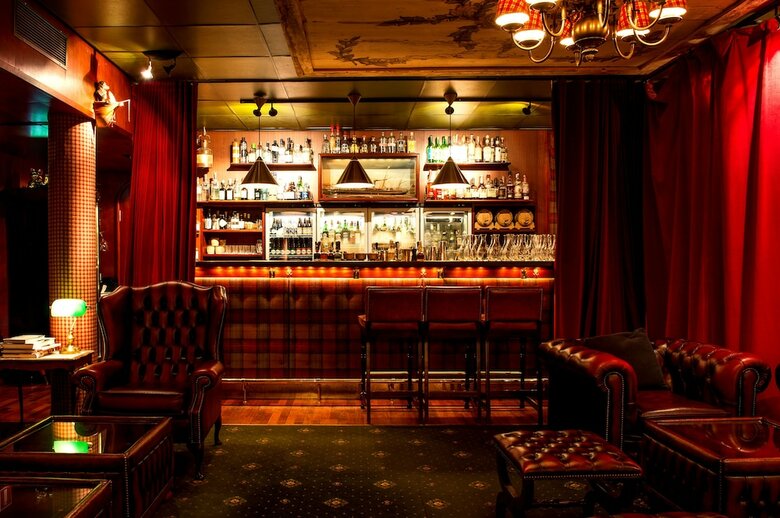 Victory Hotel