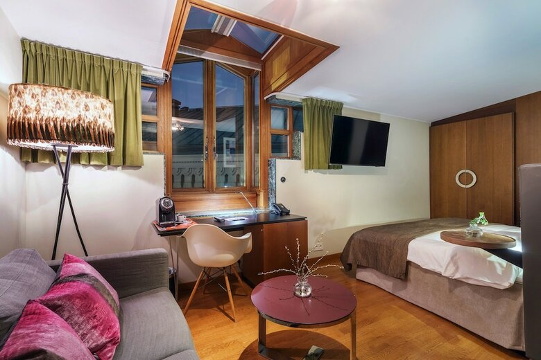 Hotel Berns