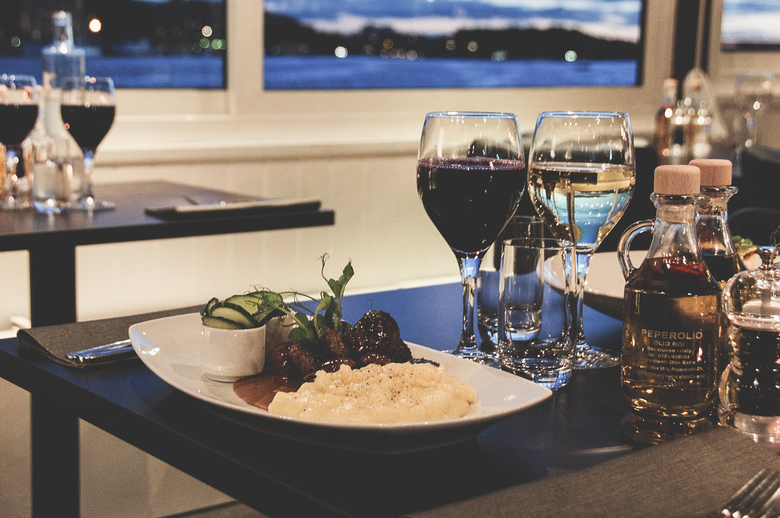 Malardrottningen Yacht Hotel